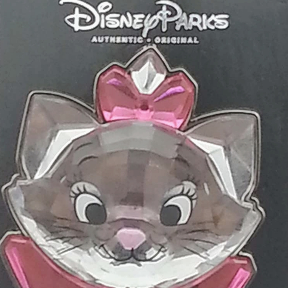 Disney Parks Pin Aristocrats Marie New on Card